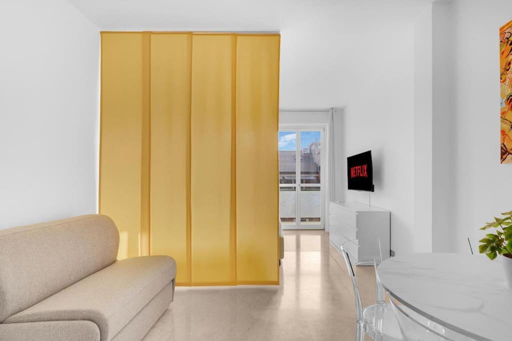 Yellow Flat Central Μιλάνο Εξωτερικό φωτογραφία